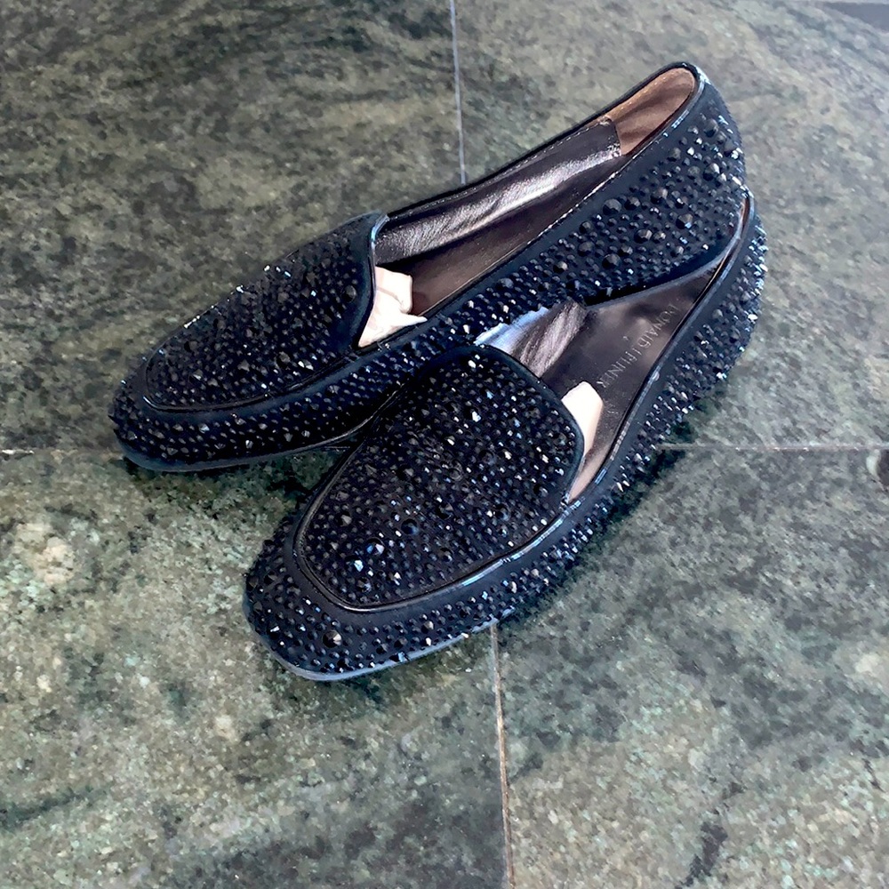 Used but great condition Women flats